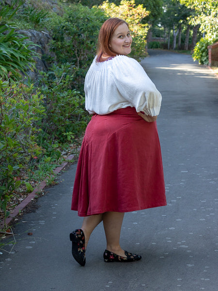 Fantail Skirt: Historical + Modern