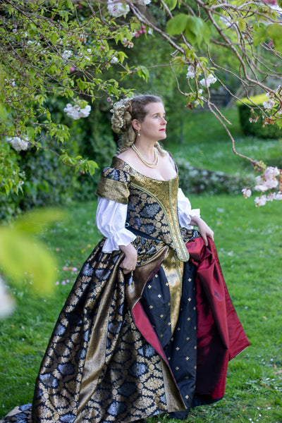 Ninon Bodice 1655-1680