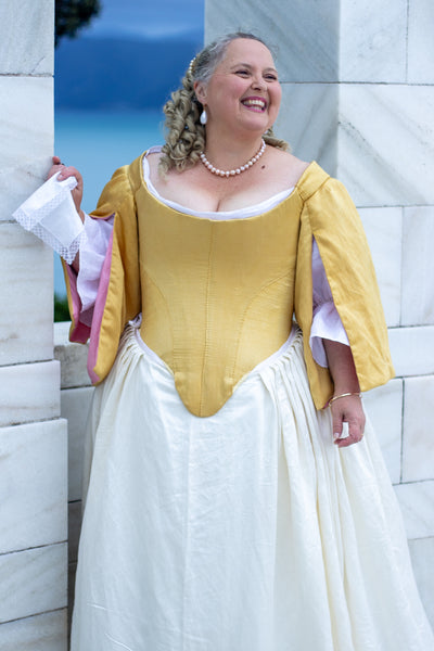 Ninon Bodice 1655-1680