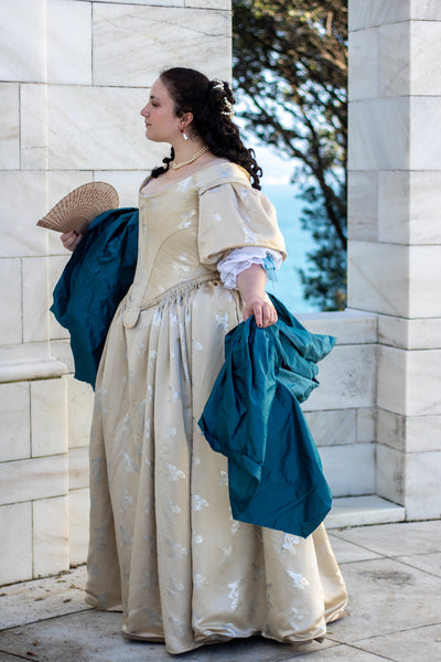 Ninon Bodice 1655-1680