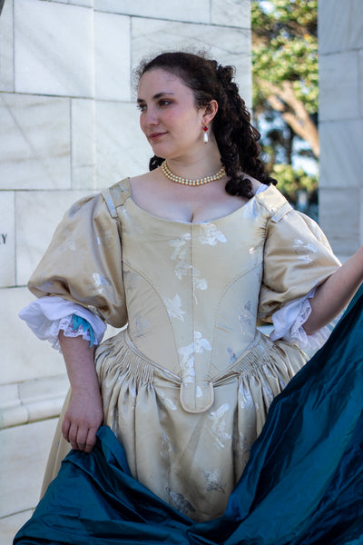 Ninon Bodice 1655-1680