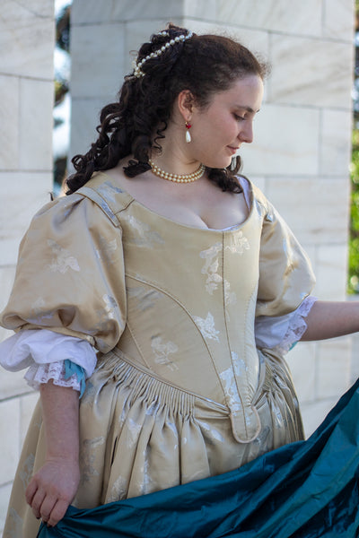 Ninon Bodice 1655-1680