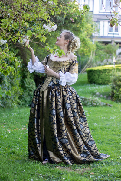 Anne Skirt & Trained Overskirt ca. 1665