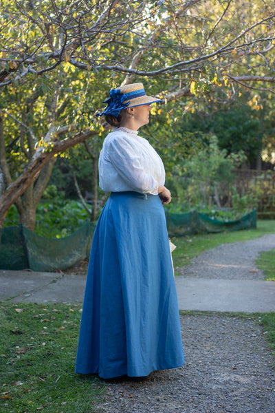 Fantail Skirt: Historical + Modern