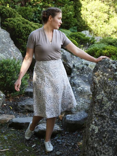 Fantail Skirt: Modern
